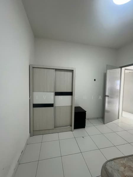 Servis Apartment untuk Disewa di Axis Crown - Viven Chia - Bedroom - PropertyGuru.com.my