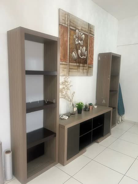 Servis Apartment untuk Disewa di Axis Crown - Viven Chia - Living Room - PropertyGuru.com.my