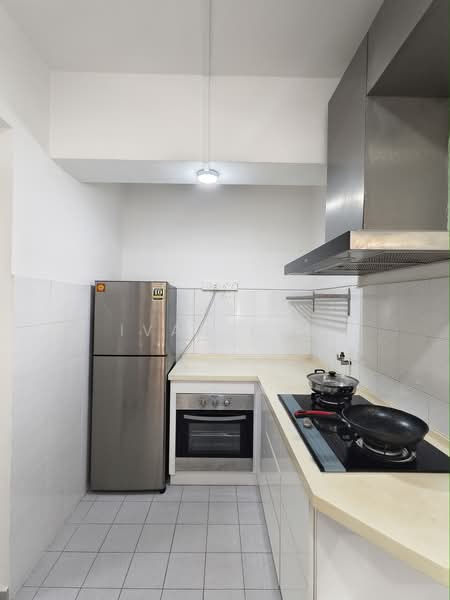 Kondominium untuk Disewa di Danau Idaman - Ivan Lum - Kitchen - PropertyGuru.com.my