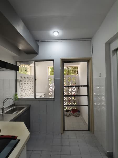 Kondominium untuk Disewa di Danau Idaman - Ivan Lum - Kitchen - PropertyGuru.com.my