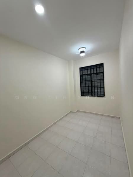 2-storey Terraced House for Sale in Taman Megah (Pontian) - Ong Lih Shyan - Interior - PropertyGuru.com.my