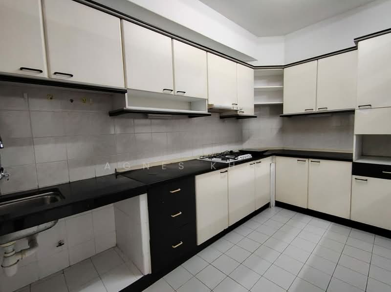 Pangsapuri untuk Disewa di Desa Pelangi - Agnes Khoo - Kitchen - PropertyGuru.com.my