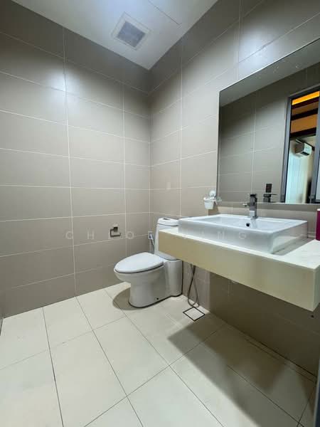 Servis Apartment untuk Disewa di Green Haven - Chloe Ying - Bathroom - PropertyGuru.com.my