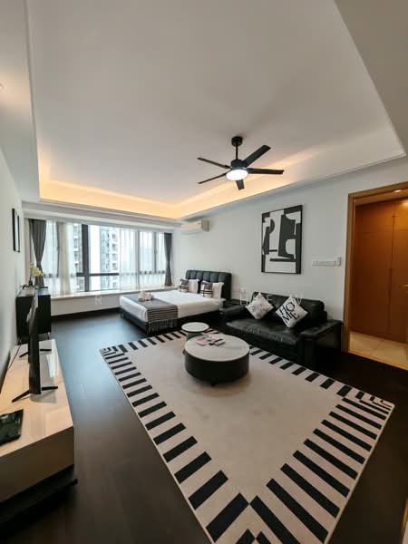 Kondominium untuk Dijual di R&F Princess Cove Phase 2-Seine Region - Real Chew - Bedroom - PropertyGuru.com.my