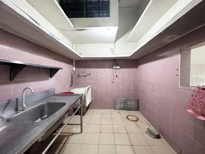 Shop for Rent in Kampar (Perak) - Kevin Chai - Interior - PropertyGuru.com.my
