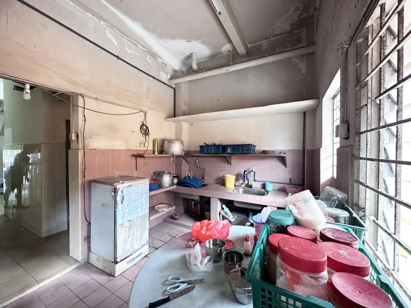 Shop for Rent in Kampar (Perak) - Kevin Chai - Kitchen - PropertyGuru.com.my