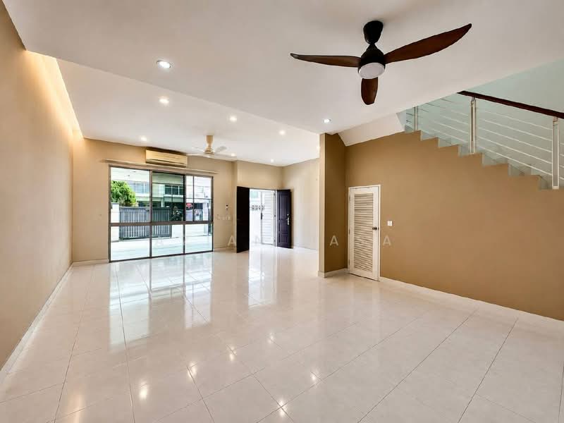 Rumah Teres 2 Tingkat untuk Dijual di Setia Indah 12 (Setia Alam) - Azian Nasa - PropertyGuru.com.my