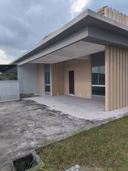 Rumah Kluster untuk Dijual di Iskandar Puteri (Nusajaya) (Johor) - Ah Liang - Exterior - PropertyGuru.com.my