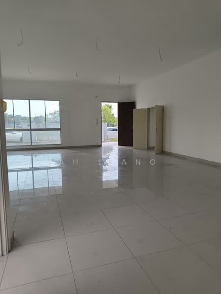 Rumah Kluster untuk Dijual di Iskandar Puteri (Nusajaya) (Johor) - Ah Liang - Living Room - PropertyGuru.com.my
