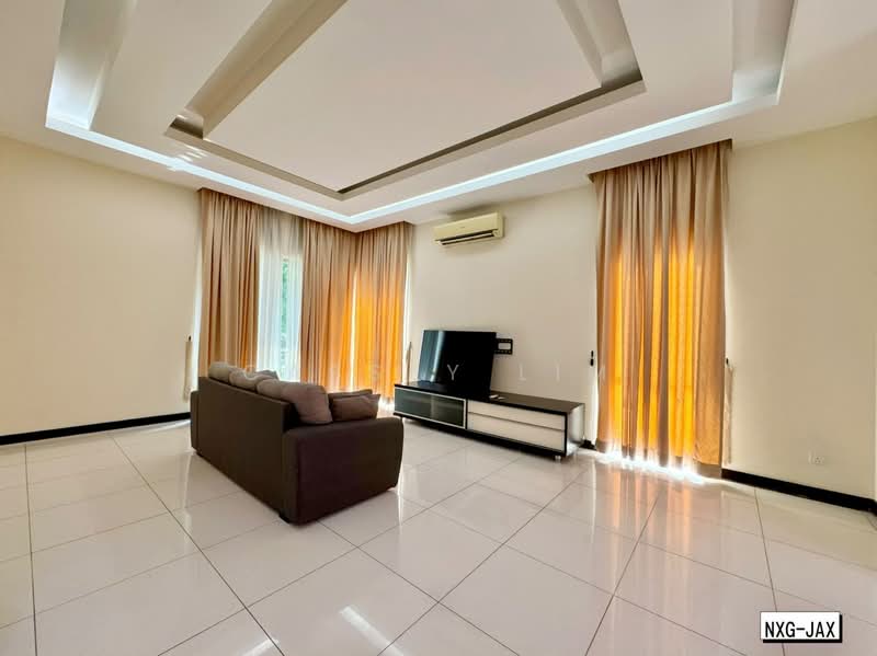 Semi-Detached House for Sale in Setia Alam (Selangor) - Cassey Lim - Living Room - PropertyGuru.com.my