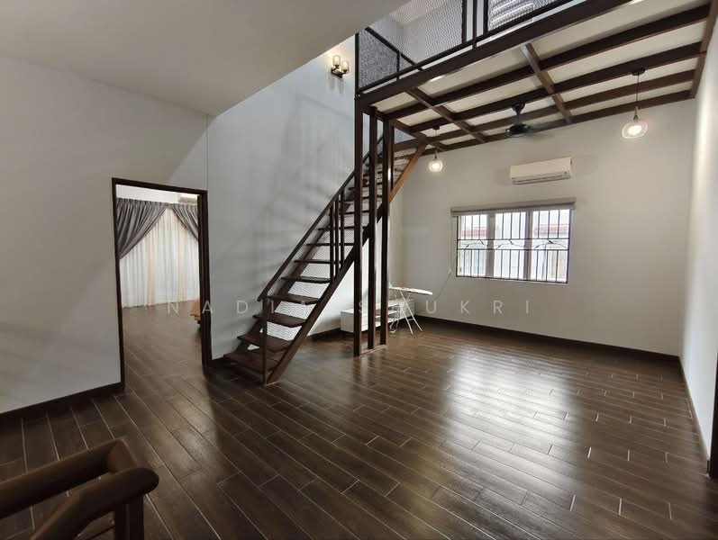 2-storey Terraced House for Sale in Denai Alam (Shah Alam) - Nadia Shukri - Interior - PropertyGuru.com.my