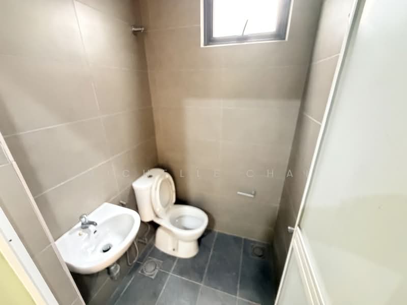Kediaman Servis untuk Disewa di Akasa - Michelle Chai - Bathroom - PropertyGuru.com.my