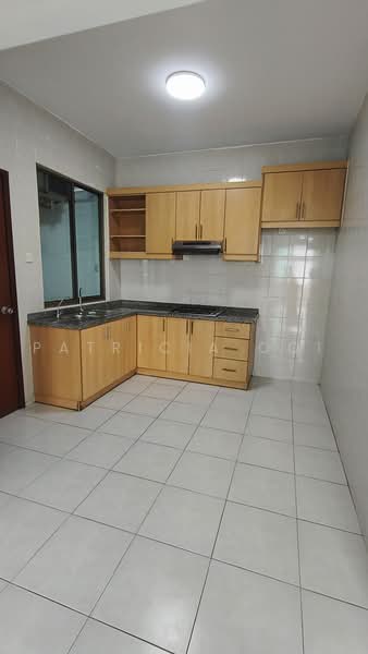 Kondominium untuk Dijual di Molek Pine 1 - Patricia Ooi - PropertyGuru.com.my