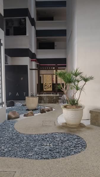 Kondominium untuk Dijual di Molek Pine 1 - Patricia Ooi - PropertyGuru.com.my