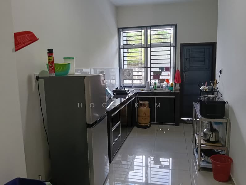 Rumah Teres 2 Tingkat untuk Disewa di Taman Bukit Mutiara (Tebrau) - Hock Kim - Kitchen - PropertyGuru.com.my