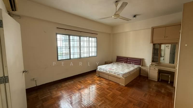 Condominium for Rent at Ridzuan Condominium - Pearly Gan - Bedroom - PropertyGuru.com.my