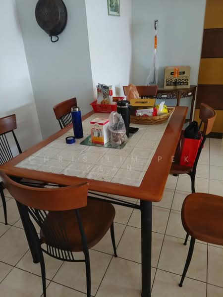 Kondominium untuk Disewa di Vista Komanwel C - Chris Lim Pek Yean - Dining Room - PropertyGuru.com.my