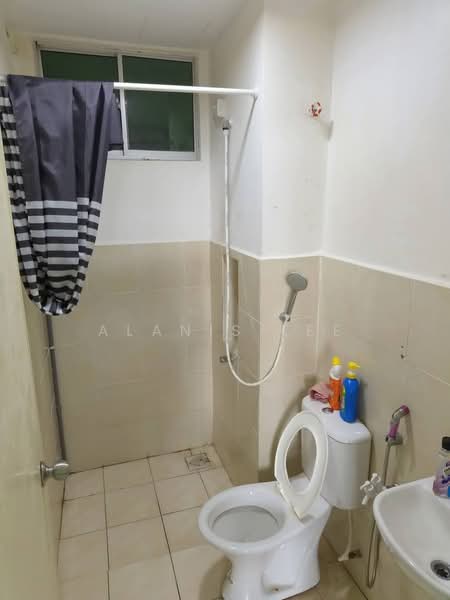 Apartment for Rent at Molek Ria - Alanis Lee - PropertyGuru.com.my