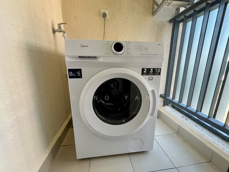 Service Residence for Rent at EDUSENTRAL - Fong Yan - Balcony - PropertyGuru.com.my