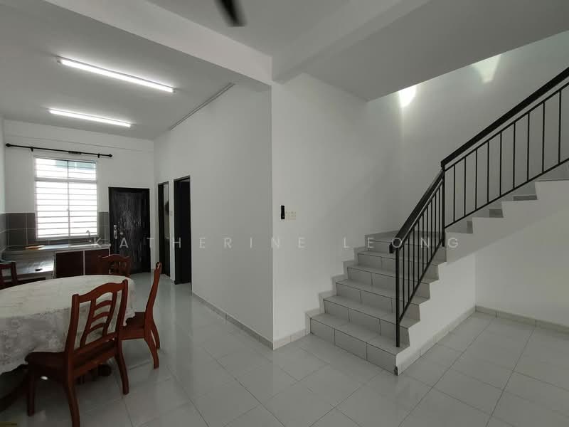 Rumah Teres 2 Tingkat untuk Disewa di Taman Scientex Rawang (Rawang) - Katherine Leong - Kitchen - PropertyGuru.com.my