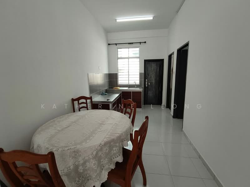 Rumah Teres 2 Tingkat untuk Disewa di Taman Scientex Rawang (Rawang) - Katherine Leong - Kitchen - PropertyGuru.com.my