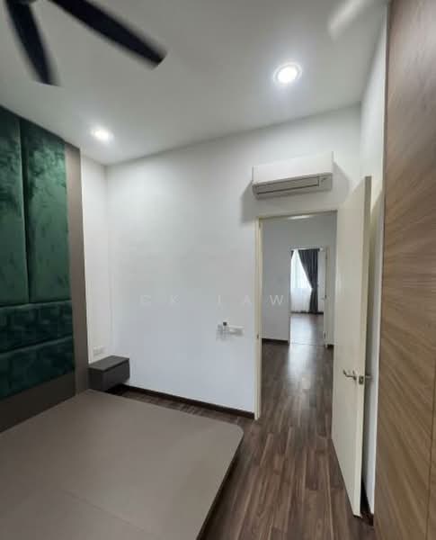 Rumah Teres 2 Tingkat untuk Dijual di Eco Forest (Semenyih) - CK Law - Bedroom - PropertyGuru.com.my
