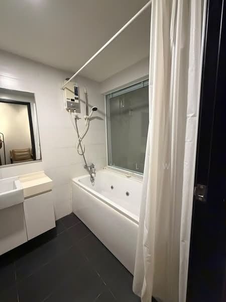 Service Residence for Rent at V@SUMMERPLACE - Shawn Law - Bathroom - PropertyGuru.com.my