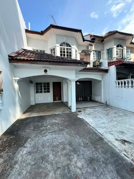 Rumah Teres 2 Tingkat untuk Dijual di Bandar Putra (Kulai) - Amber Hew - Exterior - PropertyGuru.com.my