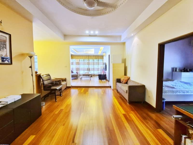Rumah Banglo untuk Dijual di Kayangan Heights (Shah Alam) - Aimi Mahirah - Living Room - PropertyGuru.com.my