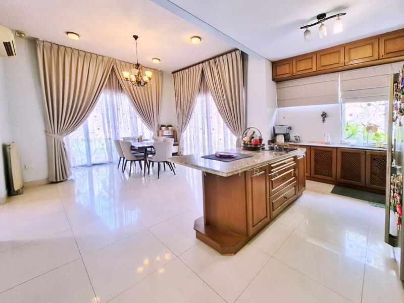 Rumah Banglo untuk Dijual di Kayangan Heights (Shah Alam) - Aimi Mahirah - Kitchen - PropertyGuru.com.my