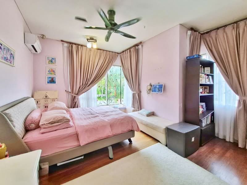 Rumah Banglo untuk Dijual di Kayangan Heights (Shah Alam) - Aimi Mahirah - Bedroom - PropertyGuru.com.my
