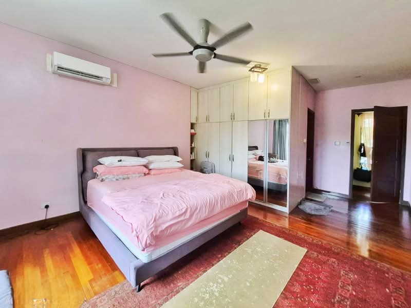 Rumah Banglo untuk Dijual di Kayangan Heights (Shah Alam) - Aimi Mahirah - Bedroom - PropertyGuru.com.my