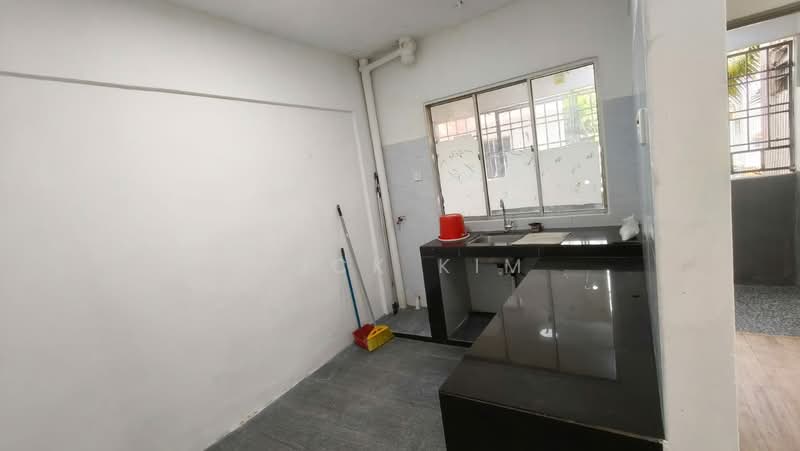 Flat for Sale at Balau - Hock Kim - Kitchen - PropertyGuru.com.my