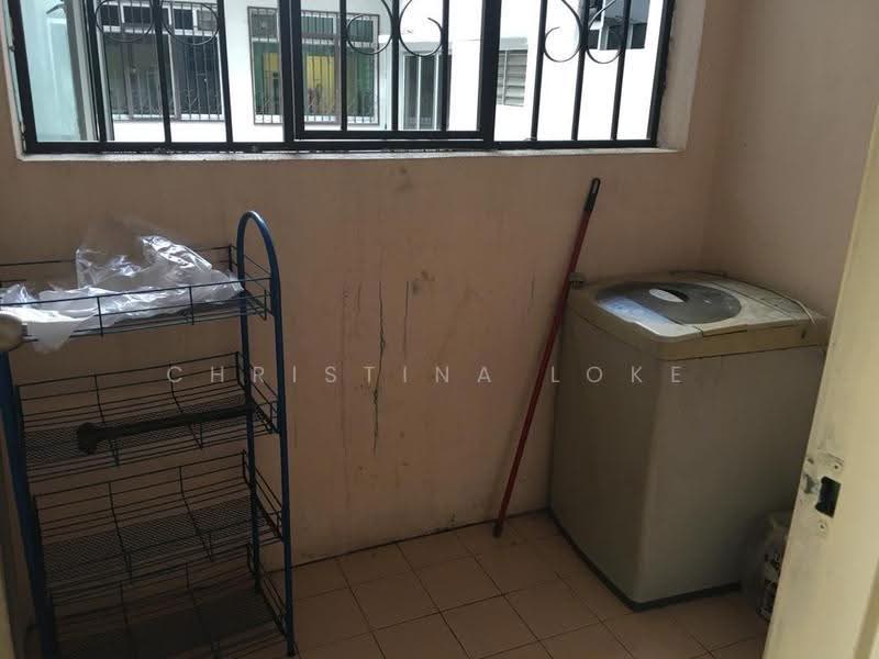 Apartment for Rent at Pangsapuri Sri Mekar - Christina Loke - PropertyGuru.com.my