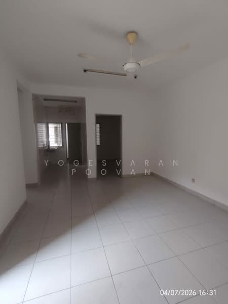 Pangsapuri untuk Dijual di Prima Bayu Apartment - Yogesvaran Poovan - Interior - PropertyGuru.com.my