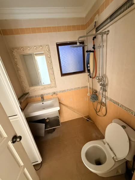 Bungalow for Sale in Ampang Jaya (Ampang) - Anna H - Bathroom - PropertyGuru.com.my