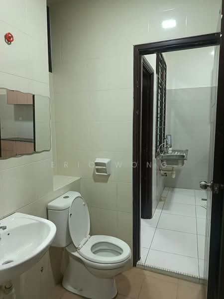 Rumah Teres 2-Tingkat untuk Disewa di Bandar Dato Onn (Tebrau) - Eric Wong - PropertyGuru.com.my