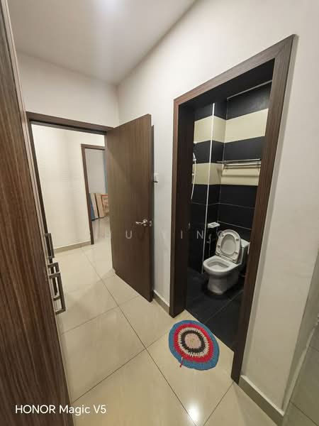 Service Residence for Sale at D'Secret Garden (Pangsapuri Kempas Indah) - Shu Ying - Corridor - PropertyGuru.com.my