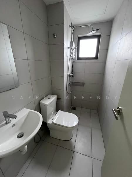 Service Residence for Rent at Seiring Residensi - Nazrin Affendy - Bathroom - PropertyGuru.com.my