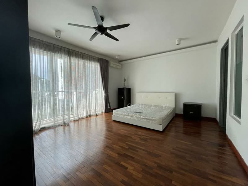 Servis Apartment untuk Disewa di Ritze Perdana 2 - Carl Chew - Bedroom - PropertyGuru.com.my