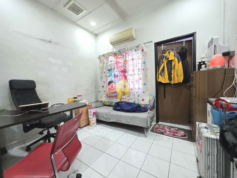2-storey Terraced House for Sale in Taman Desa Aman (Cheras) - Ken Lew - Bedroom - PropertyGuru.com.my