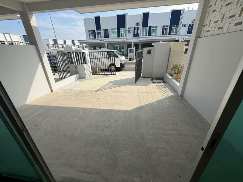 Terraced House for Rent in Bandar Dato Onn (Tebrau) - Chloe Ying - Exterior - PropertyGuru.com.my