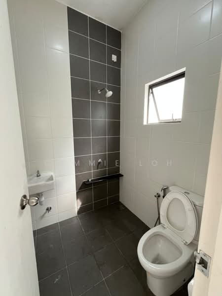 2-storey Terraced House for Rent in Setia Alam (Selangor) - Cammie Loh - Bathroom - PropertyGuru.com.my