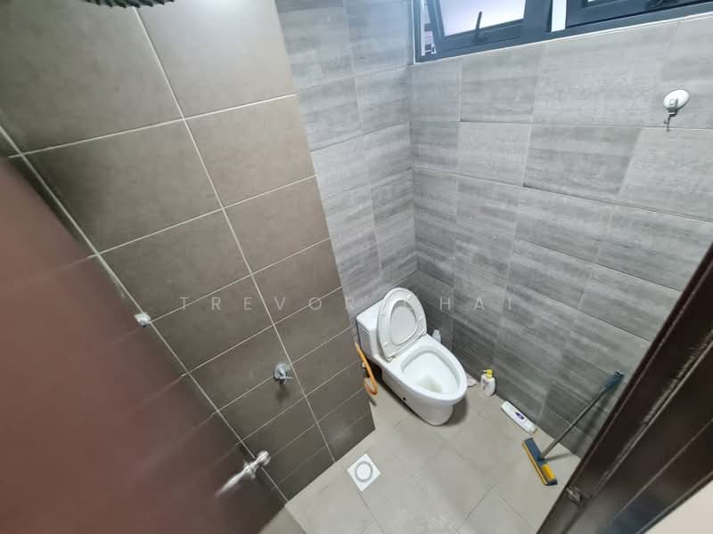 Service Residence for Rent at Symphony Tower (Menara Simfoni) - Trevor Chai - Bathroom - PropertyGuru.com.my