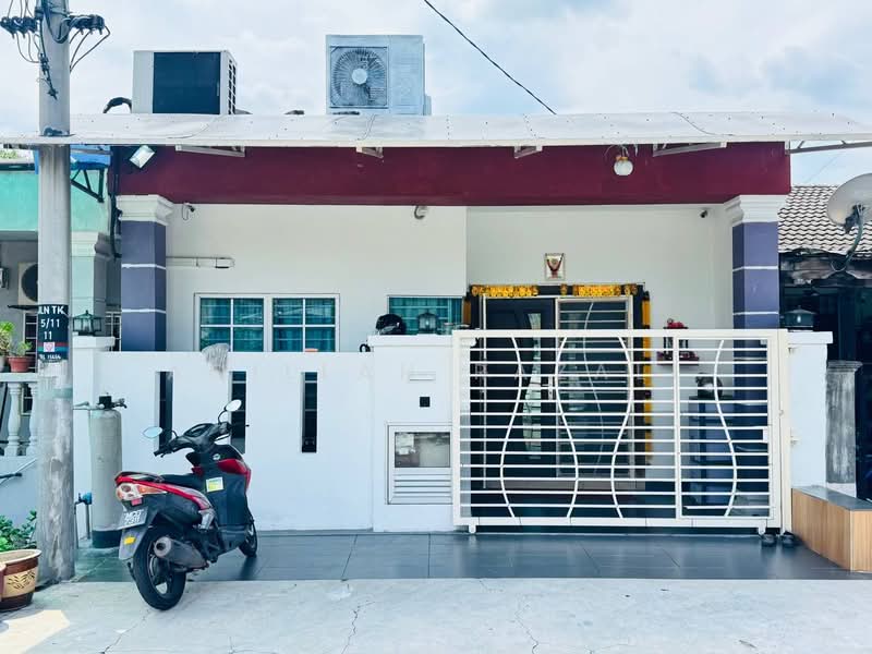 Rumah Teres 1 Tingkat untuk Dijual di Puchong (Selangor) - Aqillah Razali - Exterior - PropertyGuru.com.my