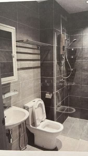 Servis Apartment untuk Disewa di Utropolis Suites 1 - Nazrin Affendy - Bathroom - PropertyGuru.com.my