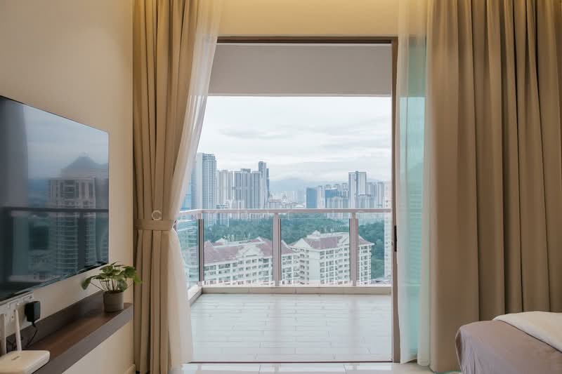 Servis Apartment untuk Disewa di Dorsett Residences Sri Hartamas - Cammie Loh - Balcony - PropertyGuru.com.my