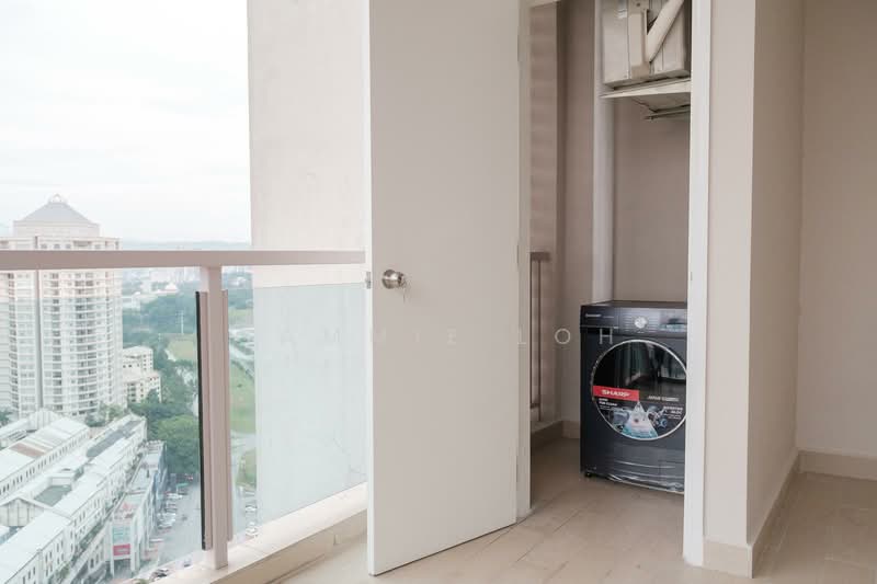 Servis Apartment untuk Disewa di Dorsett Residences Sri Hartamas - Cammie Loh - Balcony - PropertyGuru.com.my