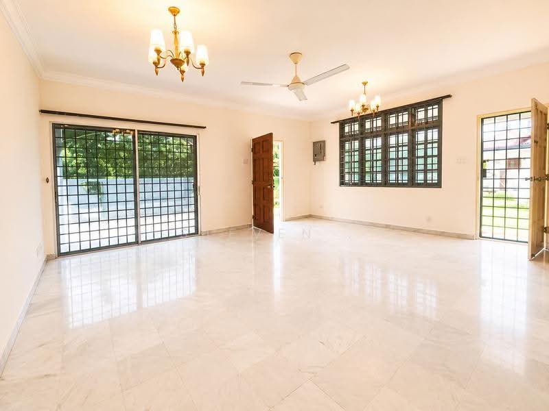 2.5-storey Terraced House for Sale in Fair Park (Ipoh) - Steven . - Living Room - PropertyGuru.com.my