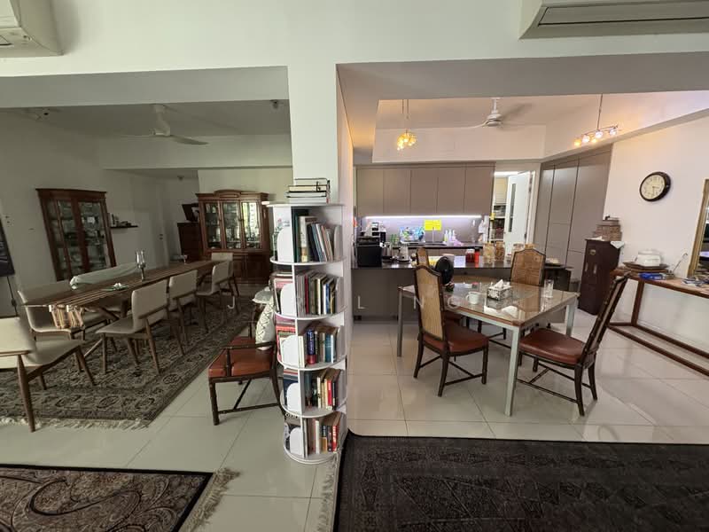 Kondominium untuk Dijual di Residensi 22 - Jaryl Ng - Dining Room - PropertyGuru.com.my